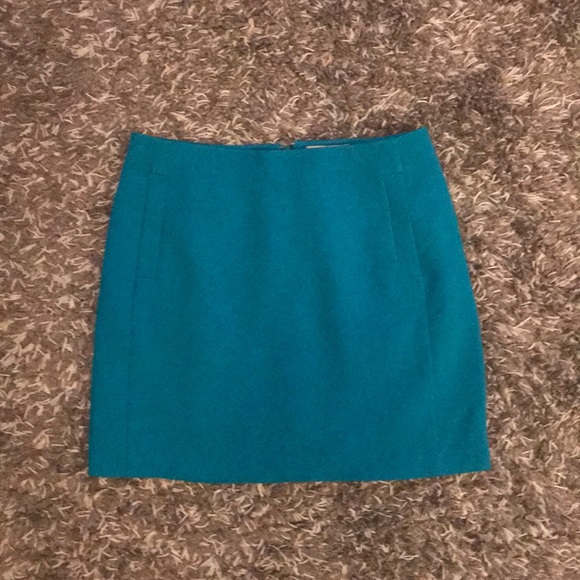 Banana Republic Dresses & Skirts - Banana Republic Blue Skirt